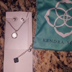 Kendra Scott earring and necklace set